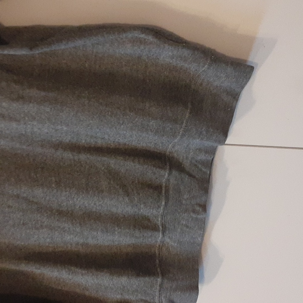 Sweatshirt - Picture 3 of 3
